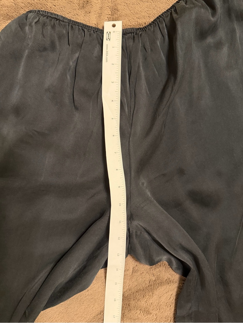 CUYANA Women's Washable Charmeuse Tapered Pant - Picture 7 of 8